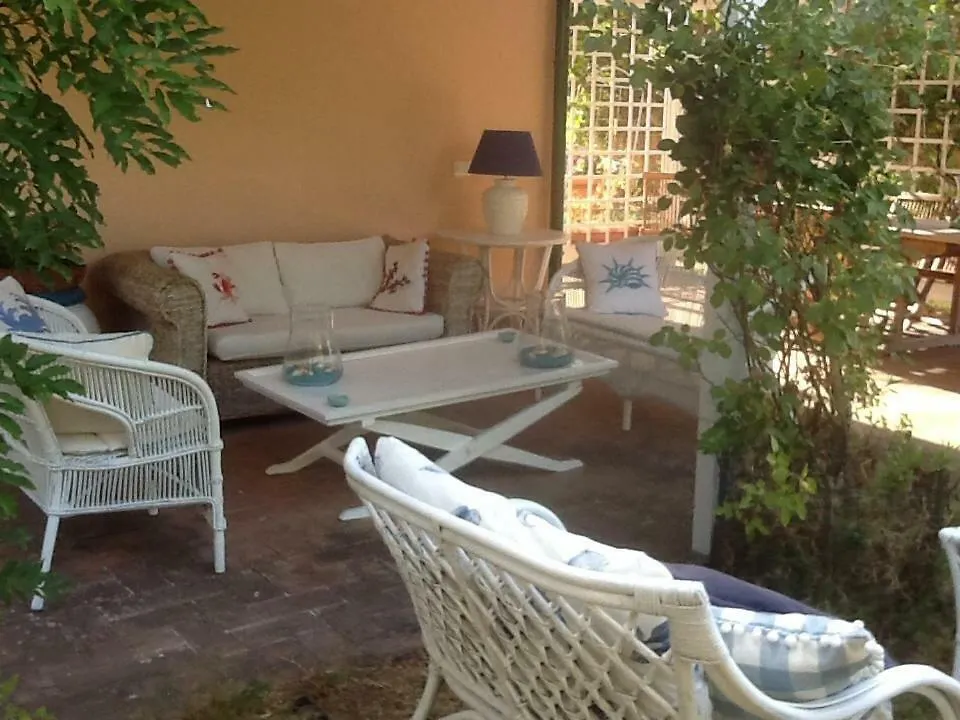 Willa La Vignetta Cottage SantʼAntìoco